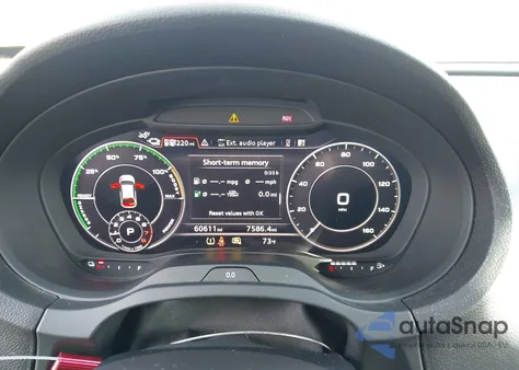 2017 Audi A3 E-Tron 1.4T Premium из США, поврежденный, VIN WAUTPBFF5HA045079